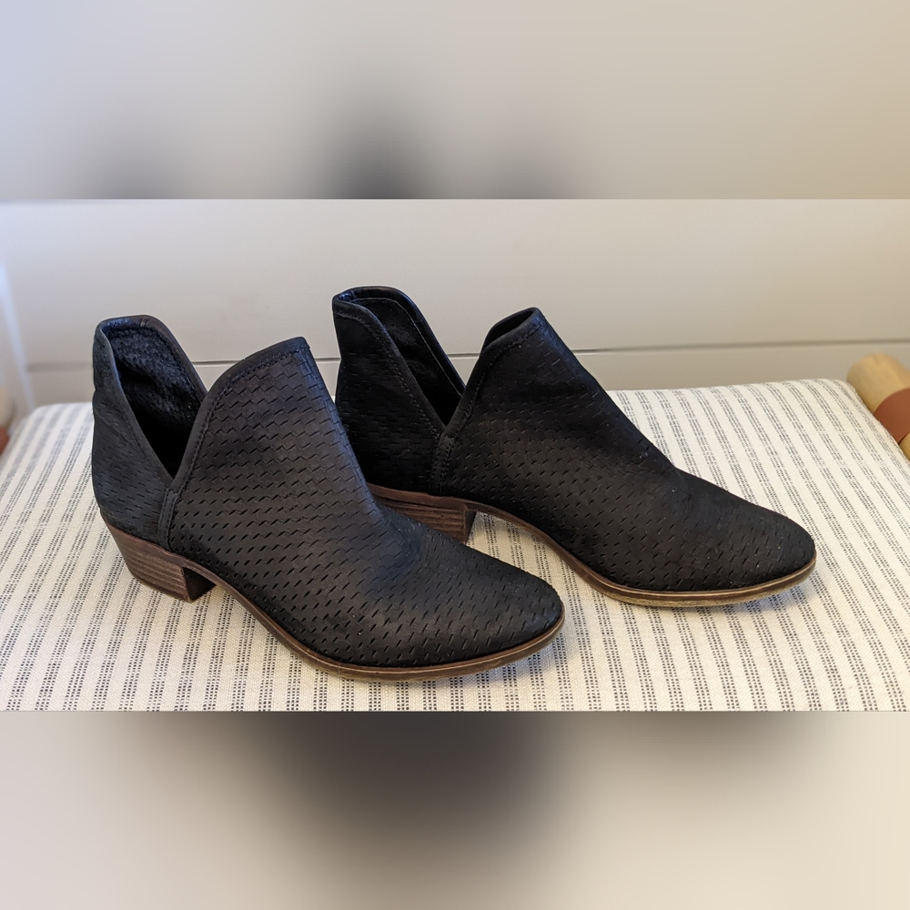 Lucky ankle boots